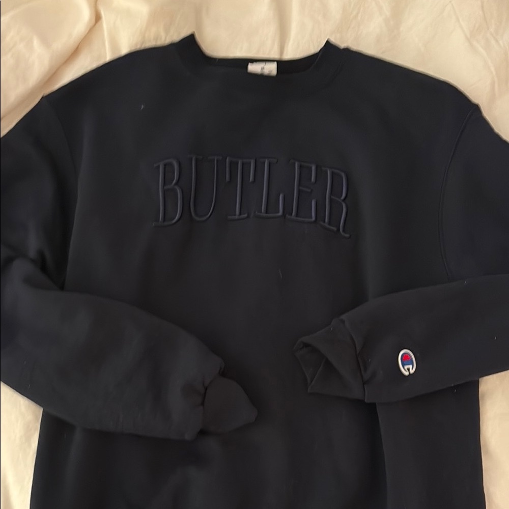 Champion Men's Dark Blue Crewneck Sweater Butler University